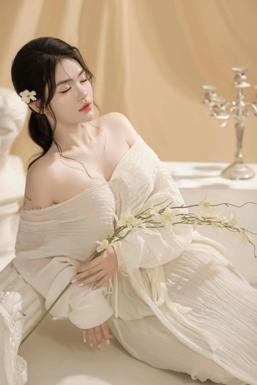 nắc vô lồn em đi anh